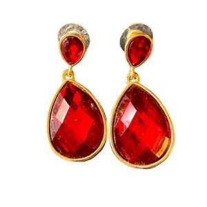 Ruby Red And Gold Drop Dangle Earrings. Very Elegant. Make An Offer.
